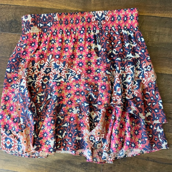 CAbi Isabel Patchwork Skirt, Excellent Condition - Picture 2 of 7